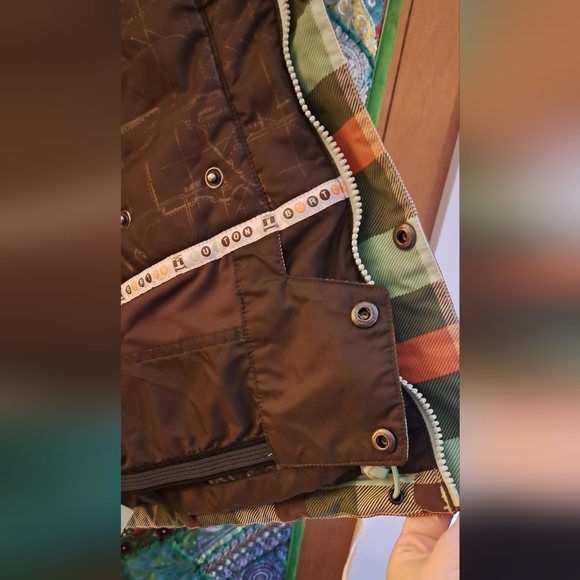 Burton Geo 3/2 Snowboarding Jacket Women New Without Tags - Picture 6 of 16